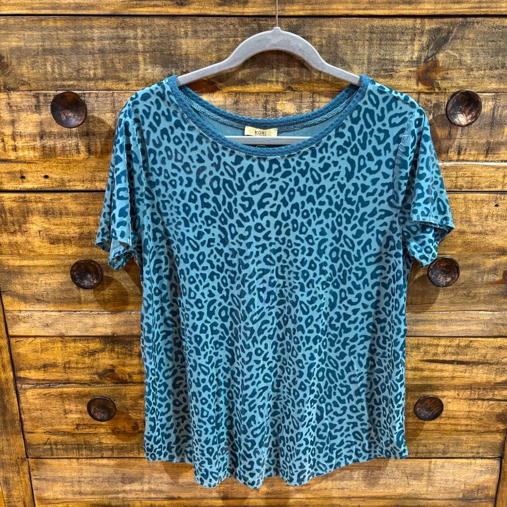 Kori America Leopard Top